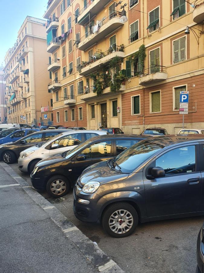 Apartament Fantastic House Near The Station Free Parking Genua Zewnętrze zdjęcie