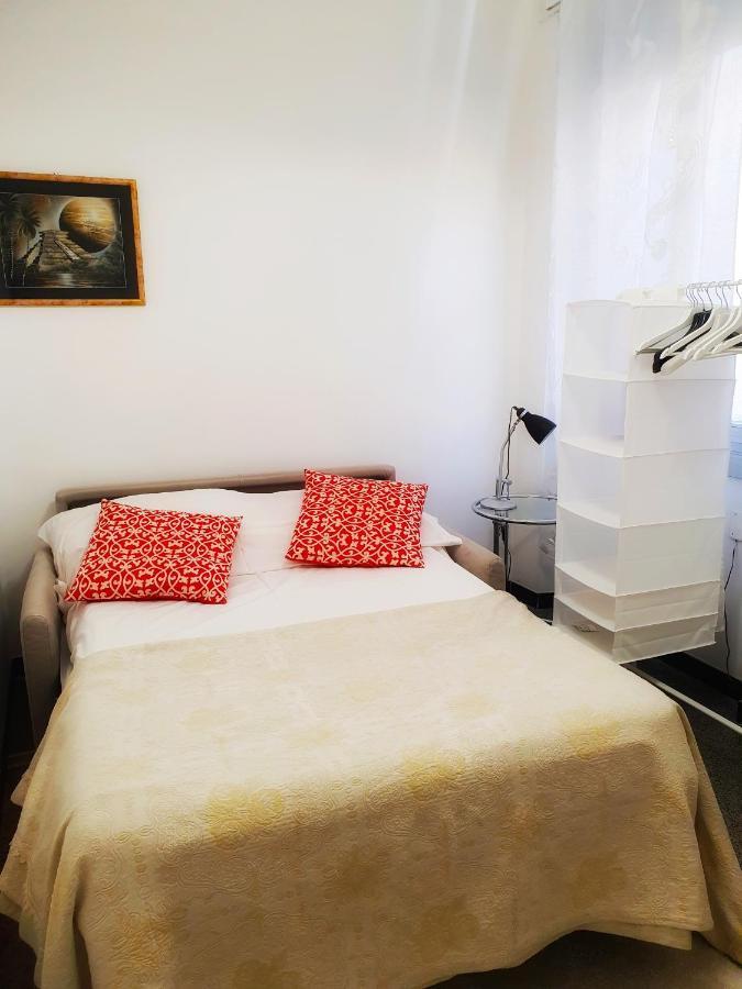 Apartament Fantastic House Near The Station Free Parking Genua Zewnętrze zdjęcie