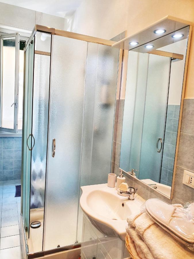 Apartament Fantastic House Near The Station Free Parking Genua Zewnętrze zdjęcie
